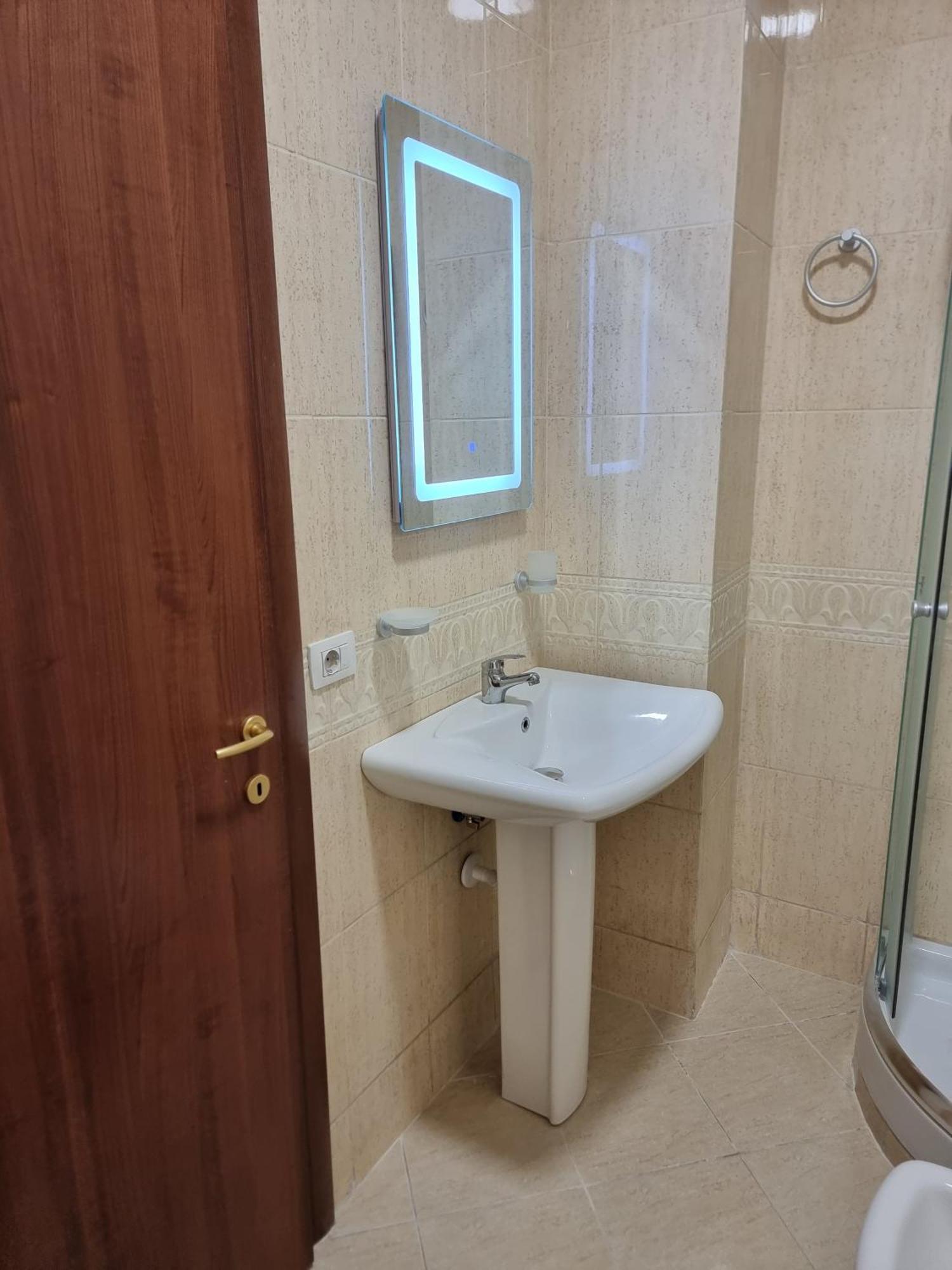 Apartament A&nd *